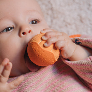 OLI&CAROL Fruit Salad Baby Sensory Balls