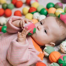 Load image into Gallery viewer, OLI&amp;CAROL Veggie Salad Baby Sensory Balls